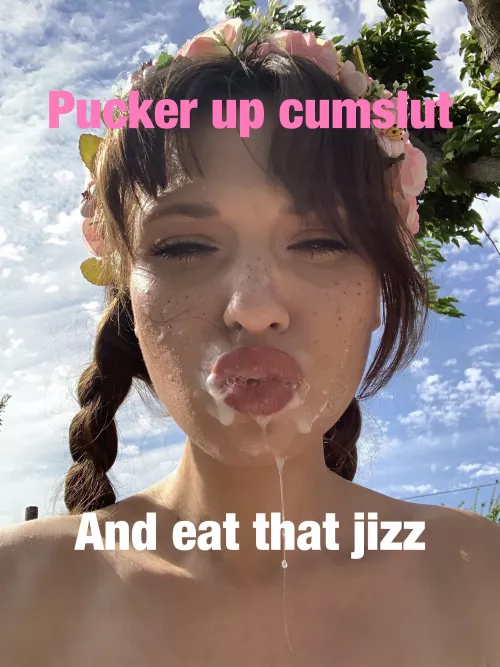 Kiss her cumslut