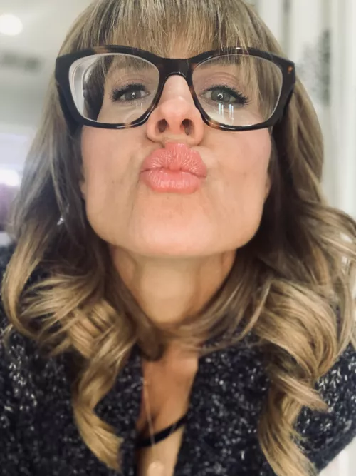 Kiss kiss