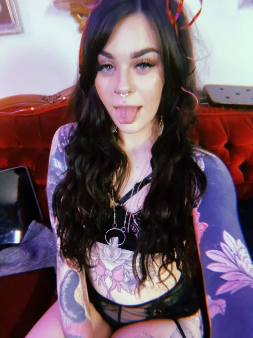 Kiss me and let’s make love