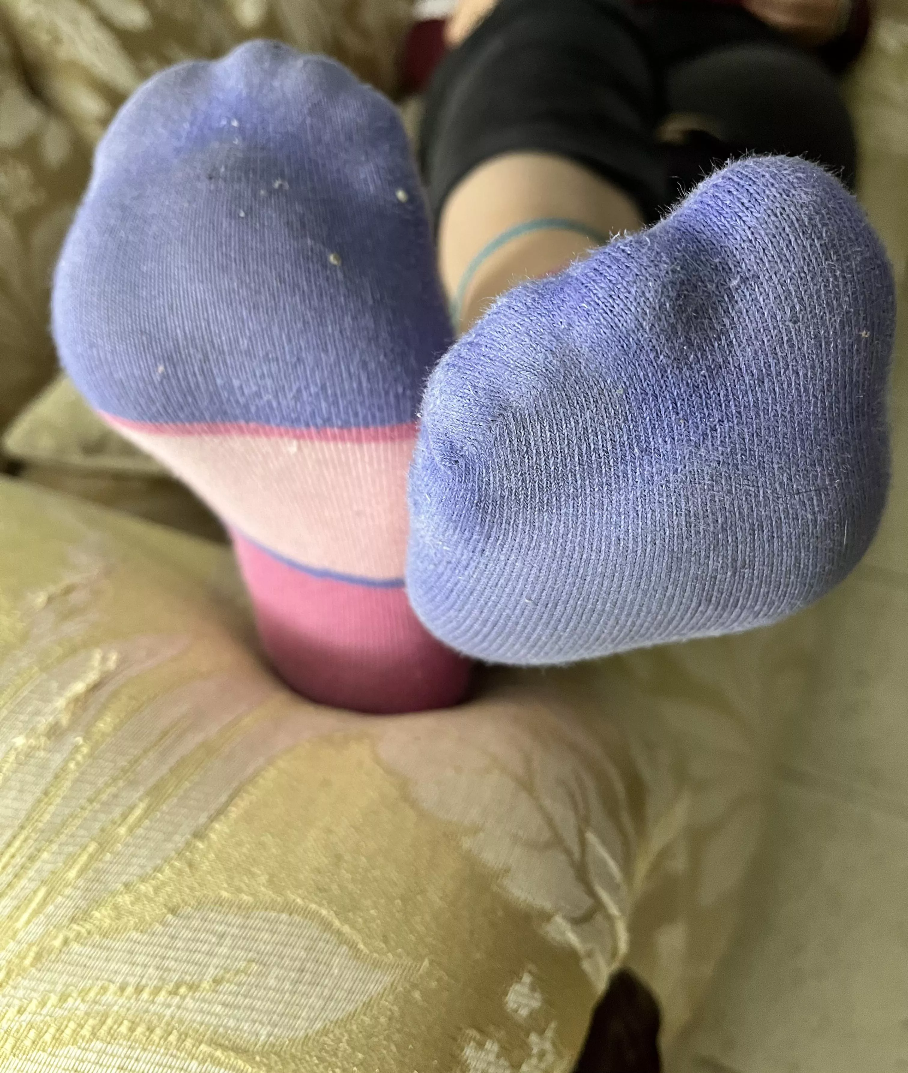 Kiss them goodnight [female]