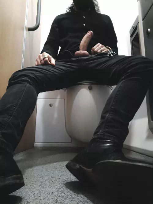 Kneel for me.