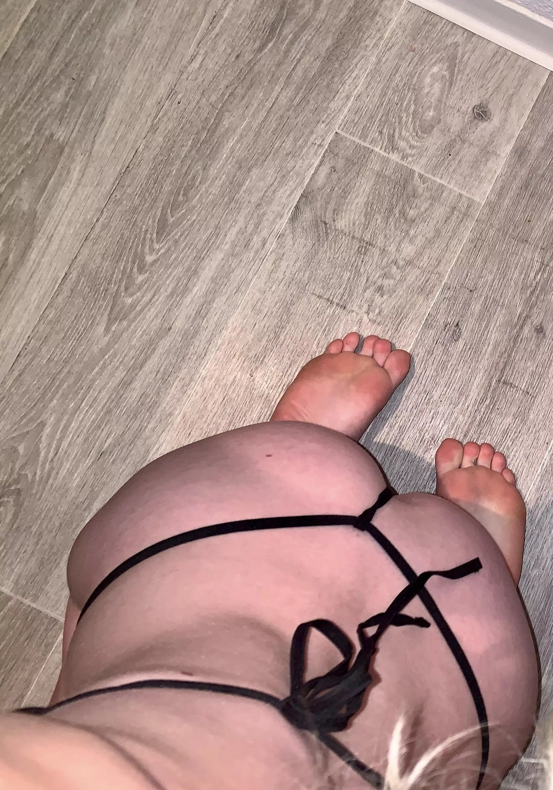 Kneeling in front of you Kneeling in front of you