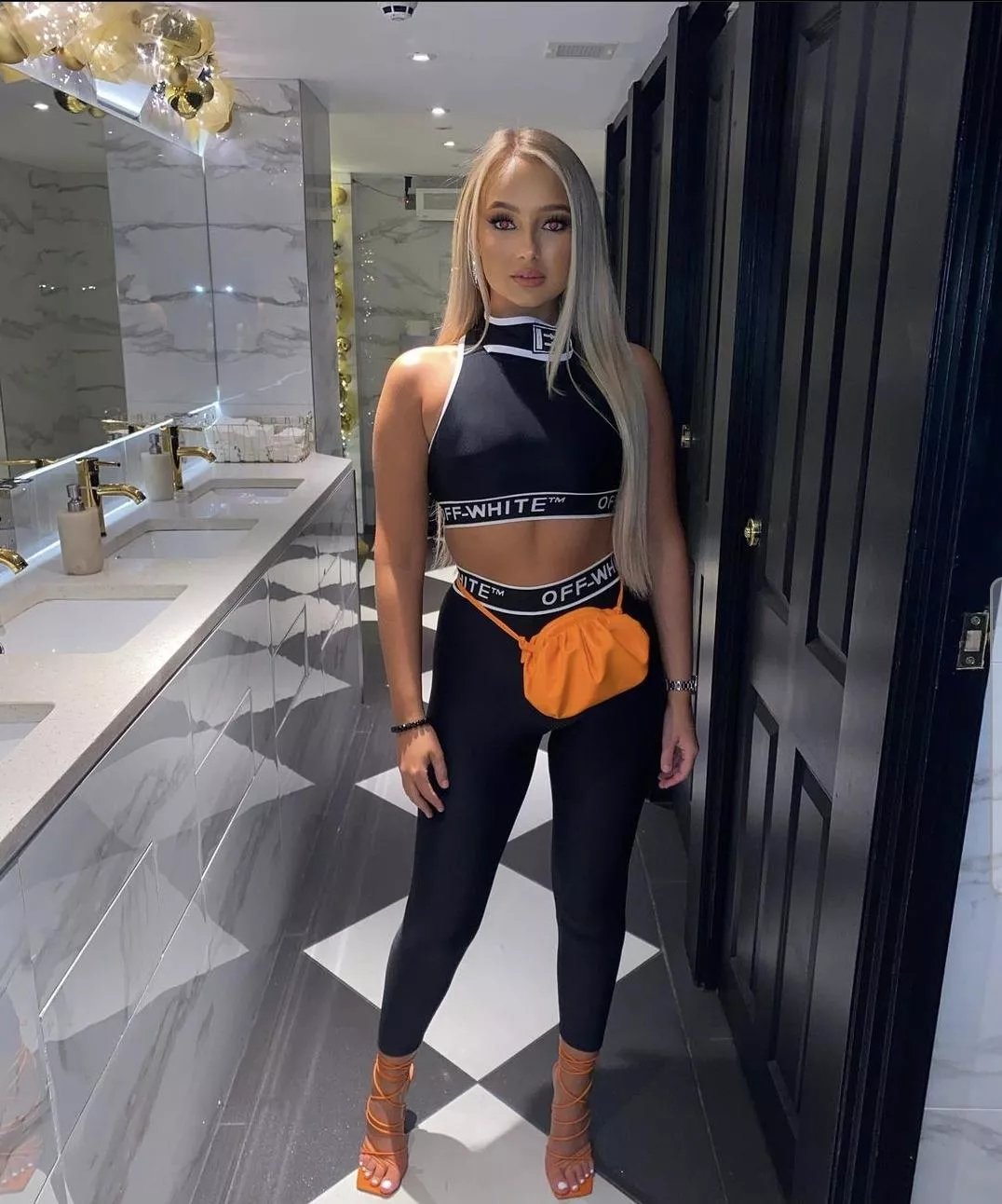 Knew this girl since she was very young, her ig is gold now!