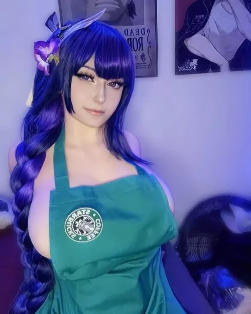 Kuroitsune as raiden shogun Starbucks