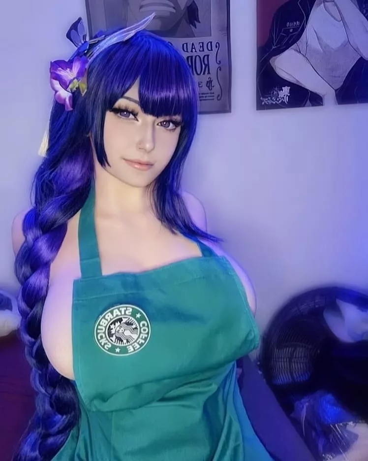 Kuroitsune as raiden shogun Starbucks