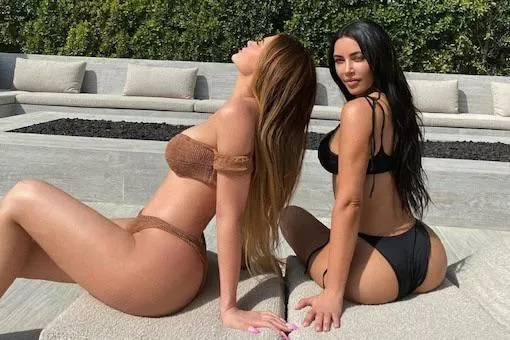 Kylie and Kim really got the same body