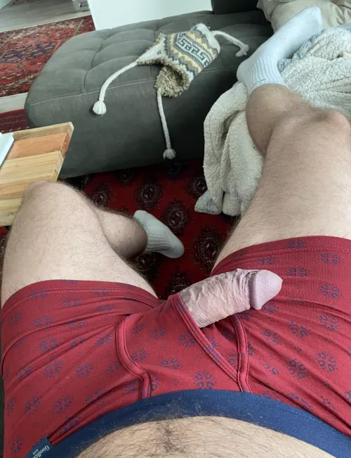 Last morning of 2021… Who can help me bring in 2022 with a proper bang?