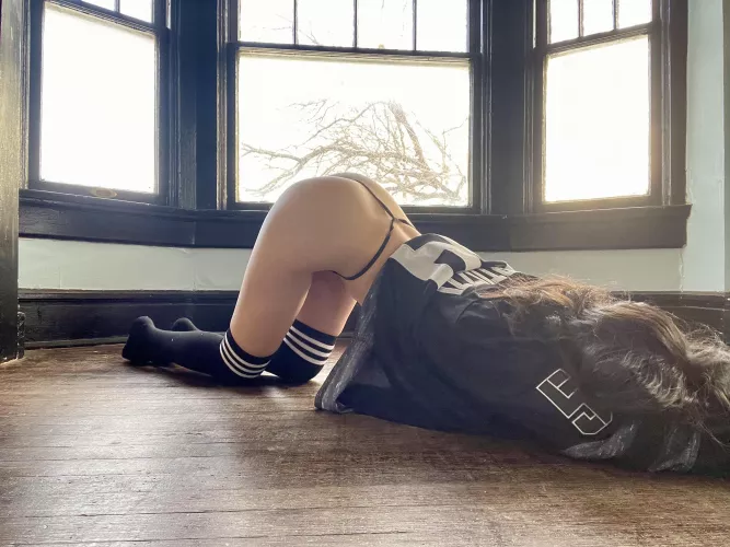 Last nights game was hard to watch, [f]ingers crossed tonight is better🥅🏒LGRW🐙🚨