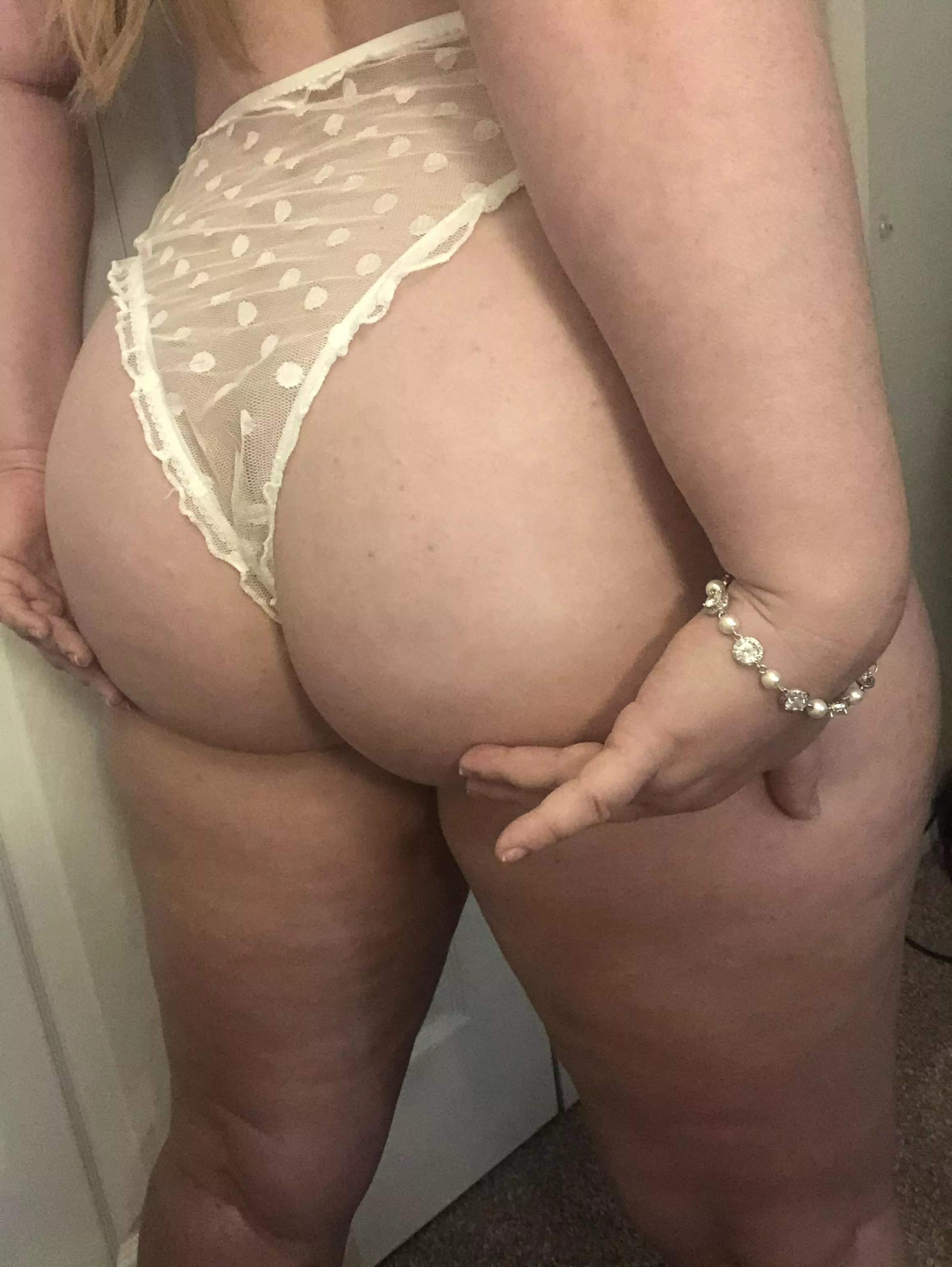 🤍 Late night booty