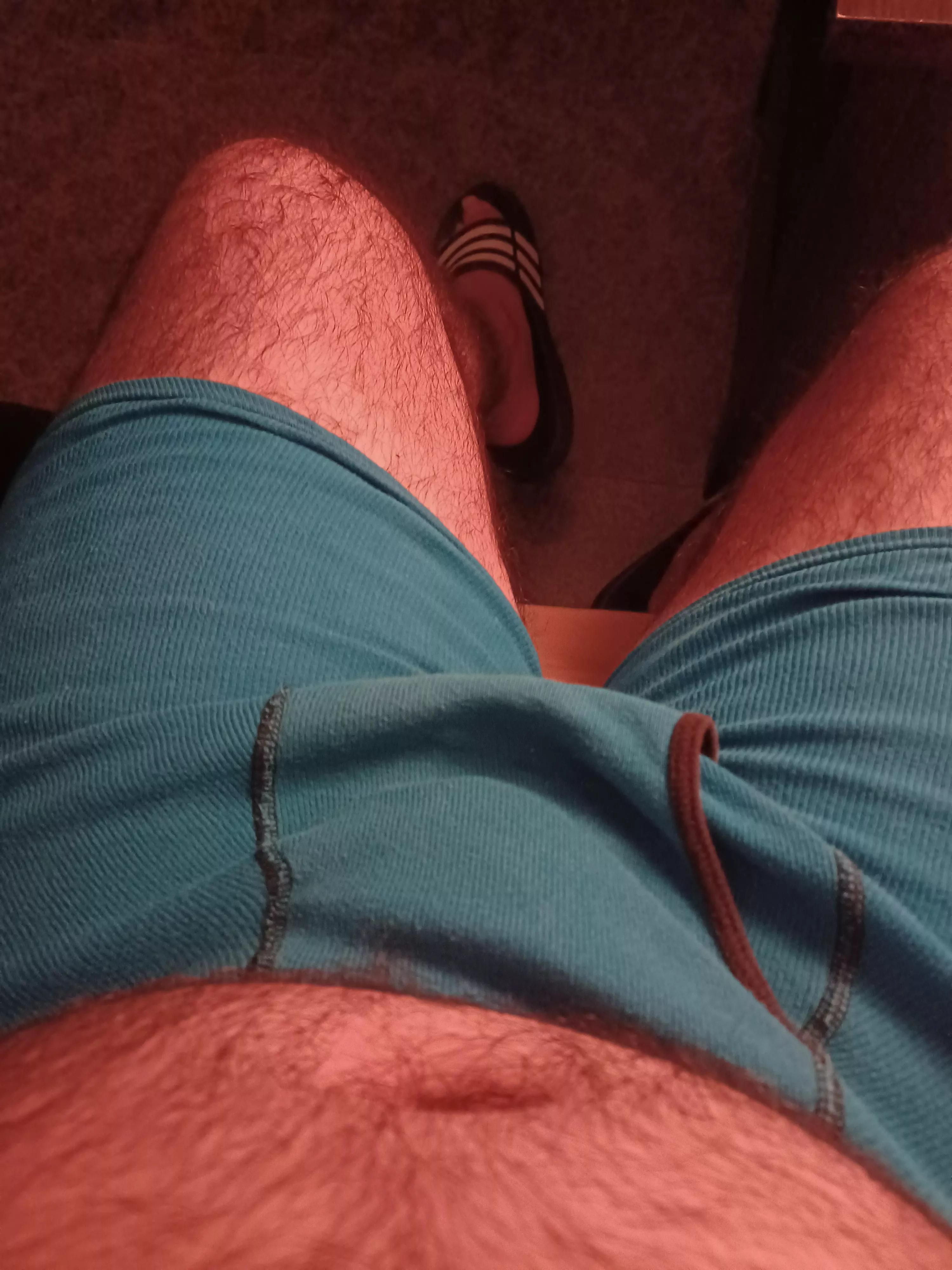 Late night post but also thick legs 🤣