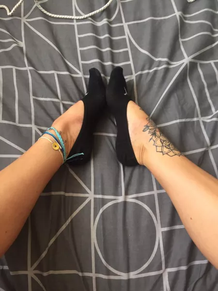 Late shift ... 🤦♀️❤️❤️🖤