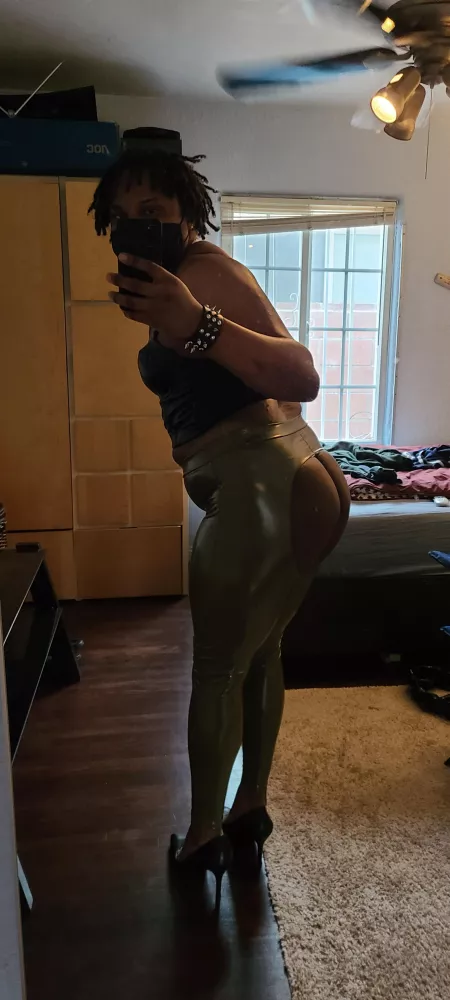 Latex π₯
