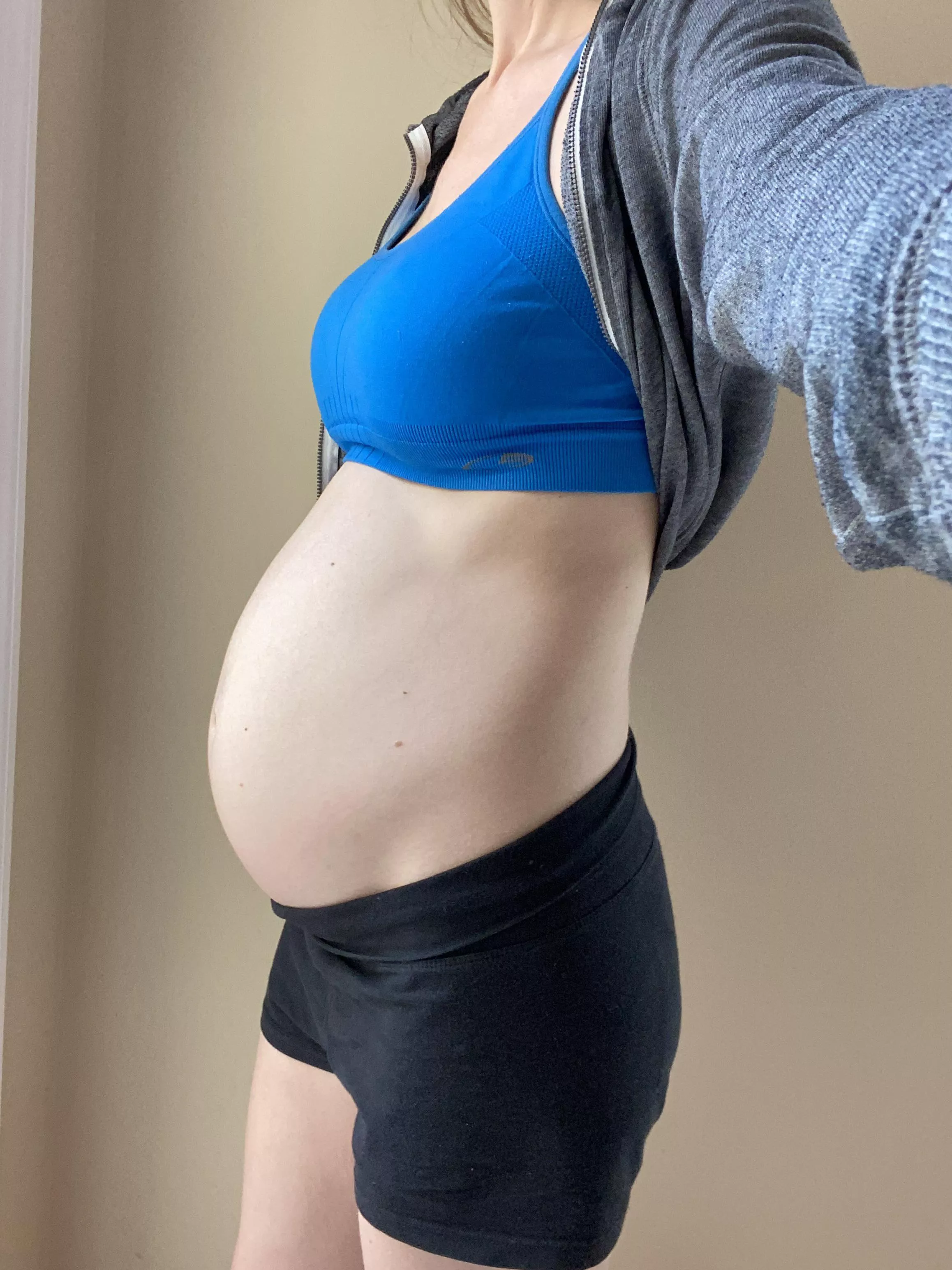 Lazy day, do you think I look cute?