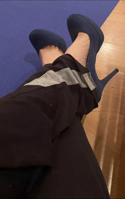 Lazy day lounging in a tracksuit…and five inch heels