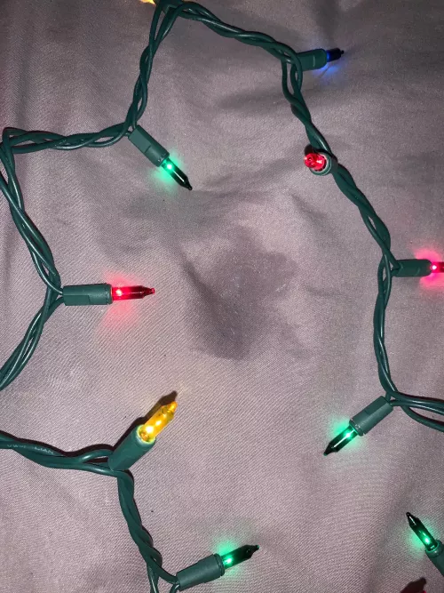 Left a wet spot behind after some holiday fun😜