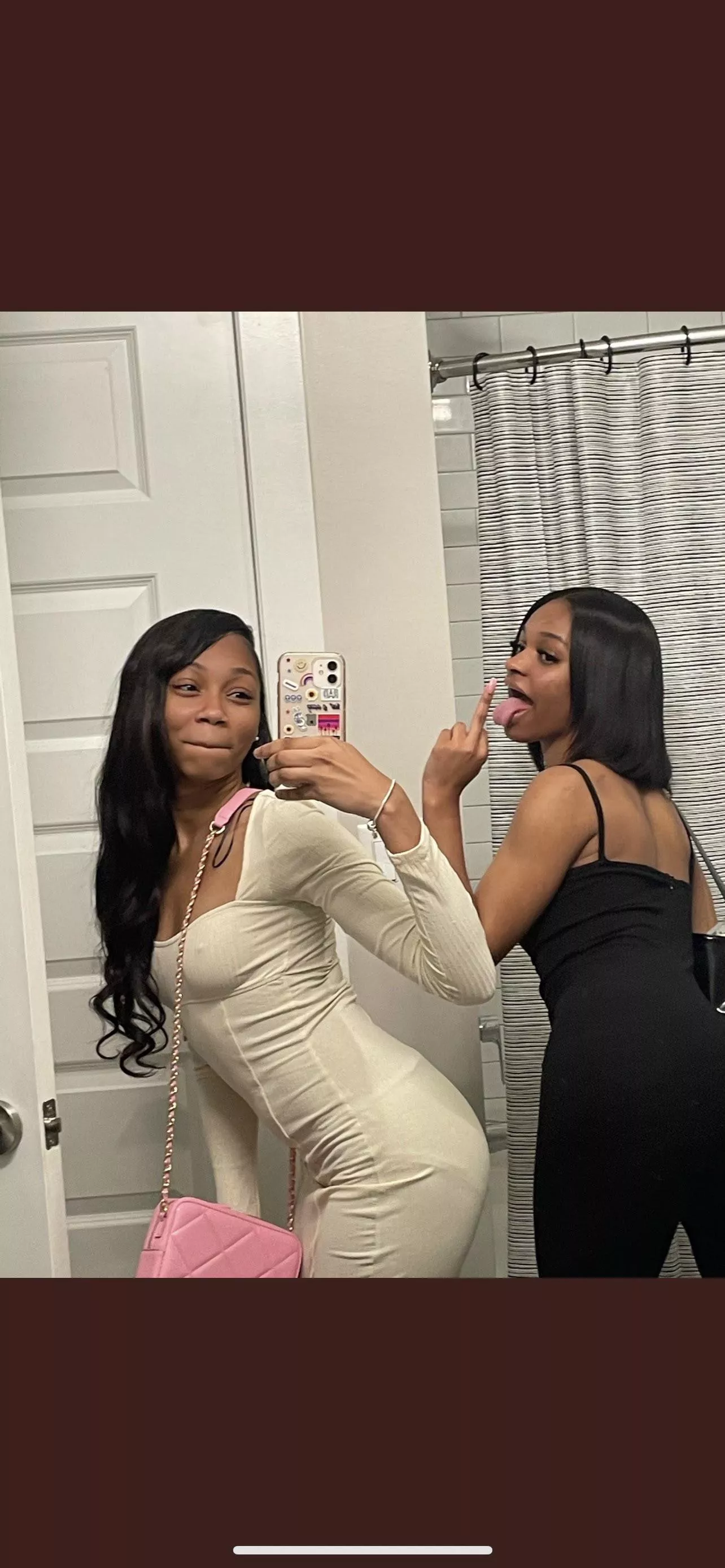 Left or right? 🥰