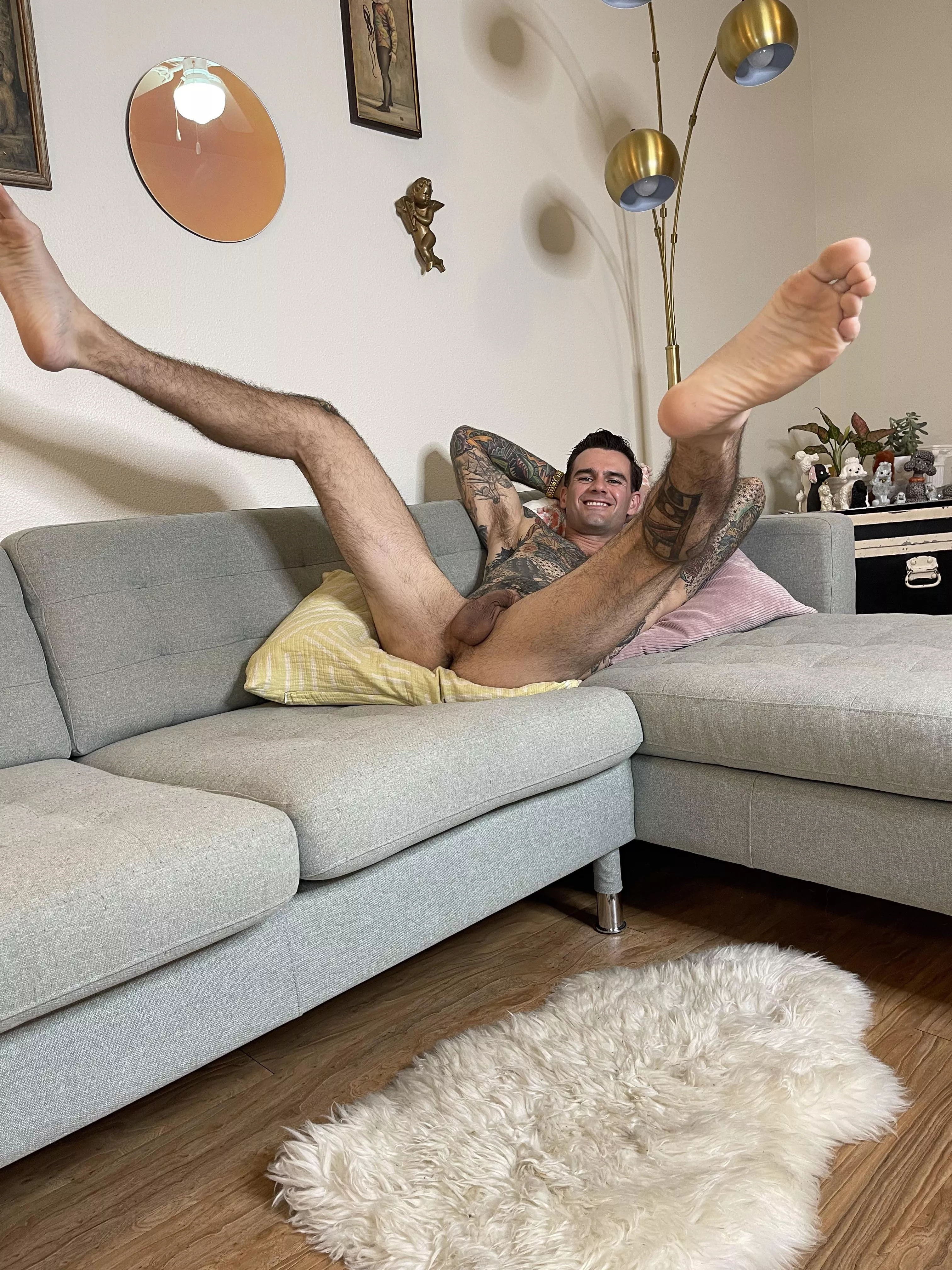 Legs in the air and a smile on my face. The rest is up to you 😉