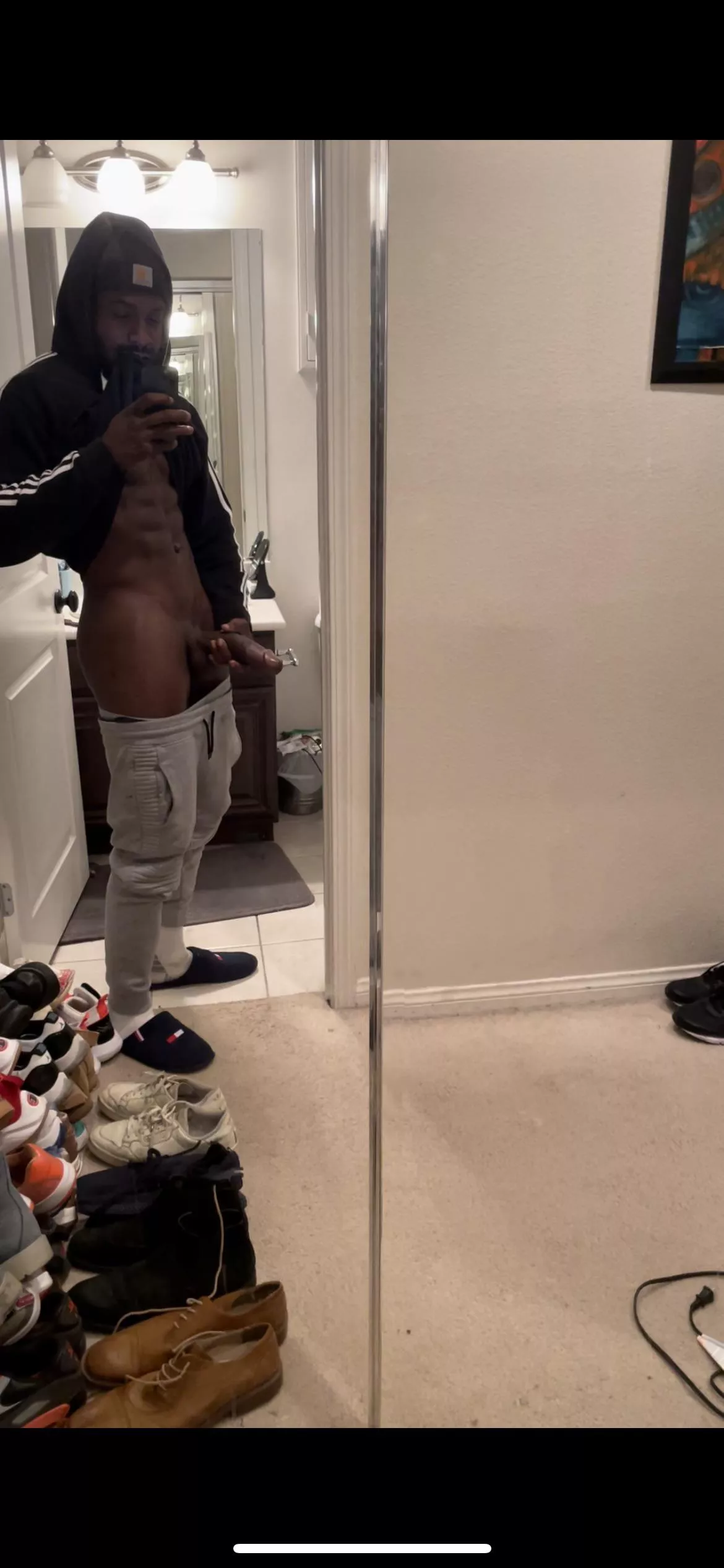 Let me fuck you in my Tommy Slides🤩 Let me fuck you in my Tommy Slides🤩