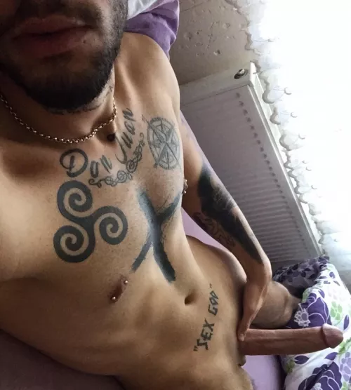 Let me fuck your ass daily π