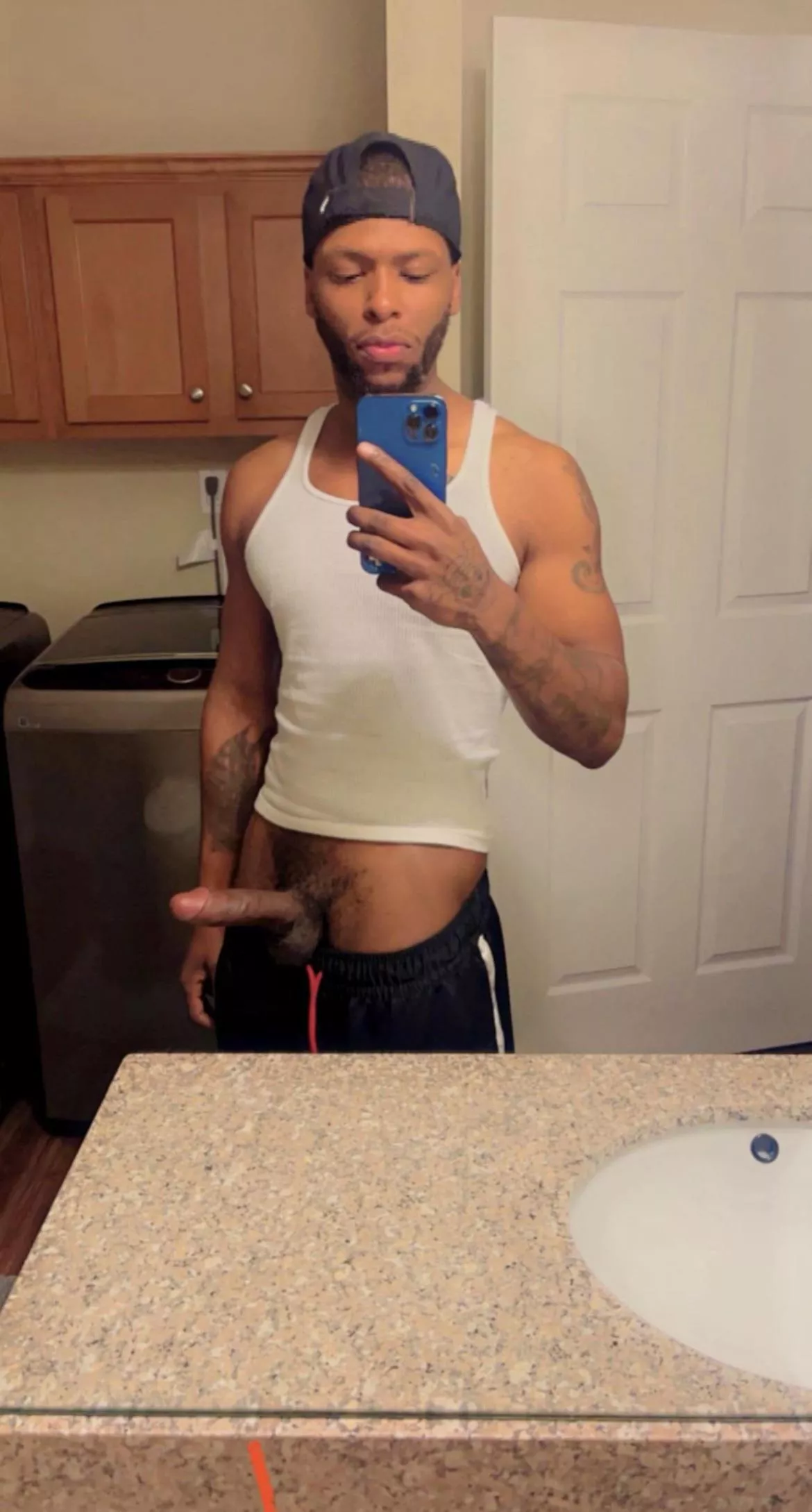 Let me paint your face and breed your pussy