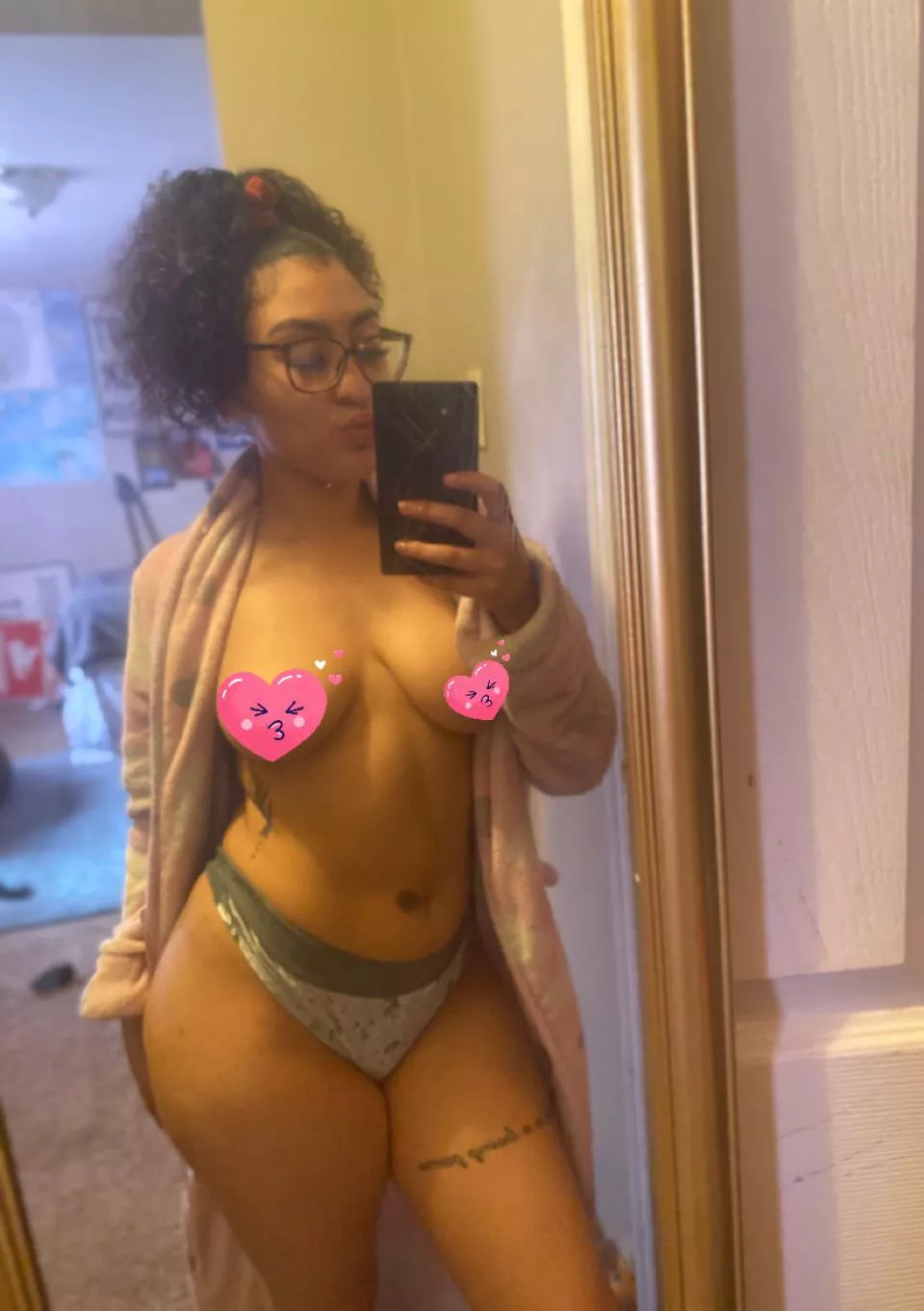 Let my thighs be your earmuffs🤤 [Sext] Sessions with Video available by telegram or [Kik] Jaycx3