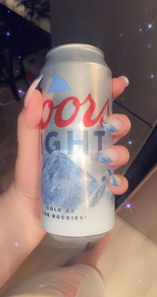 let my wrap my claws around your cock instead 👅