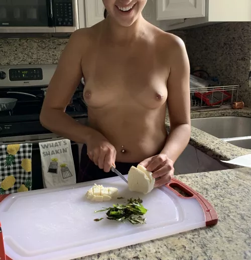 Let’s be honest, what more could you desire in a woman?