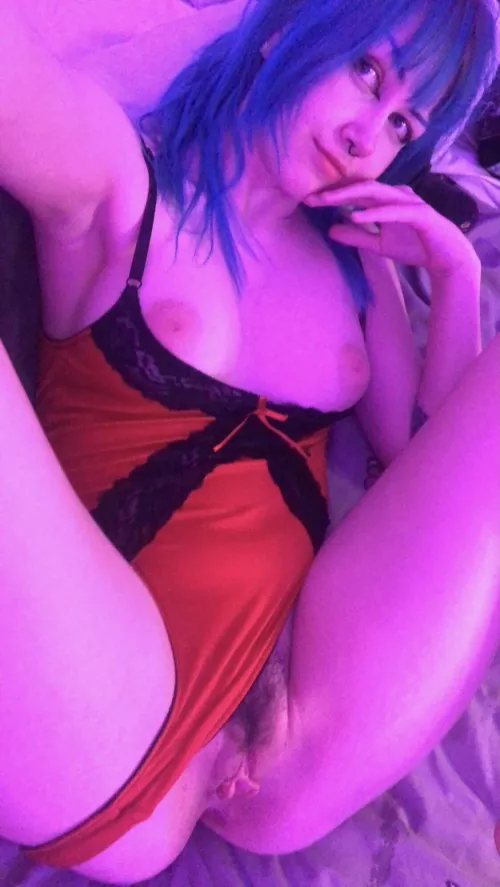 Letās fuck before bed time :)