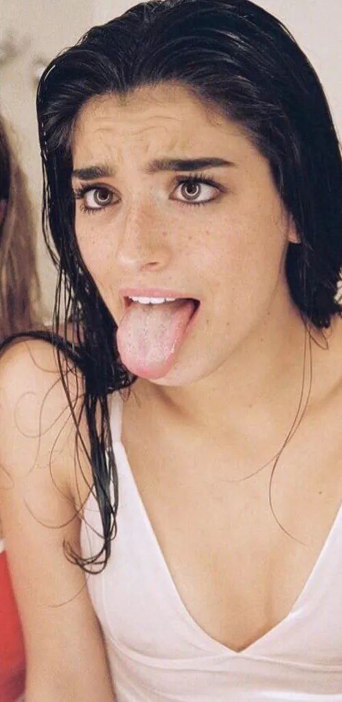 Lets get bi af for Dixie D'Amelio