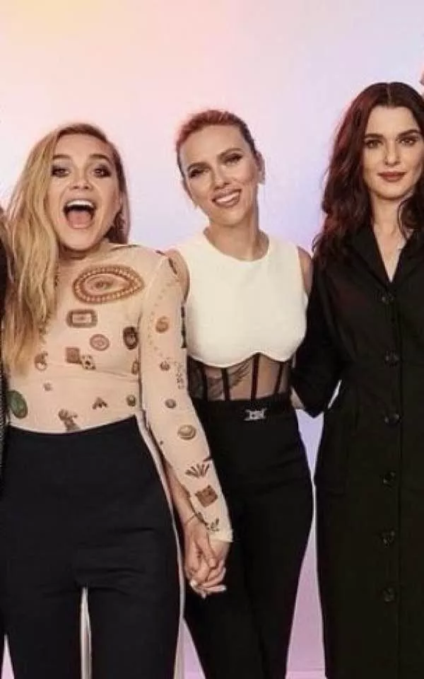 Let’s get bi for Florence Pugh, Scarlett Johansson, and Rachel Weisz Let’s get bi for Florence Pugh, Scarlett Johansson, and Rachel Weisz