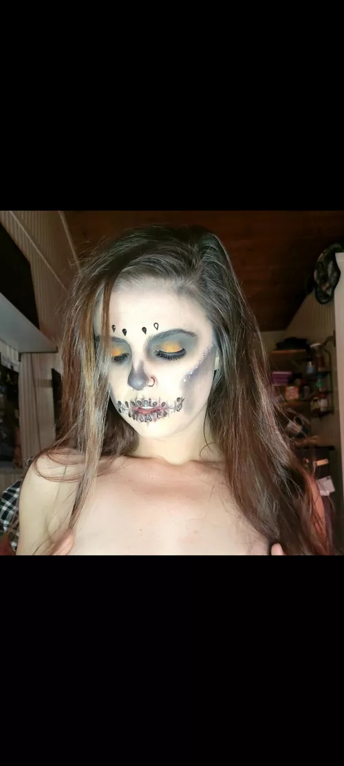 Let's get spooky together π π»luckyyou3257