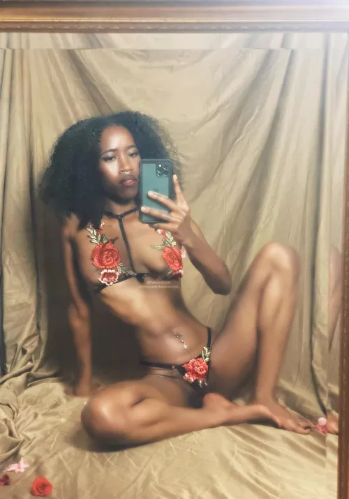 let’s get wild, it’s the night before my bday and I’m feeling spicy [pic][vid][aud]