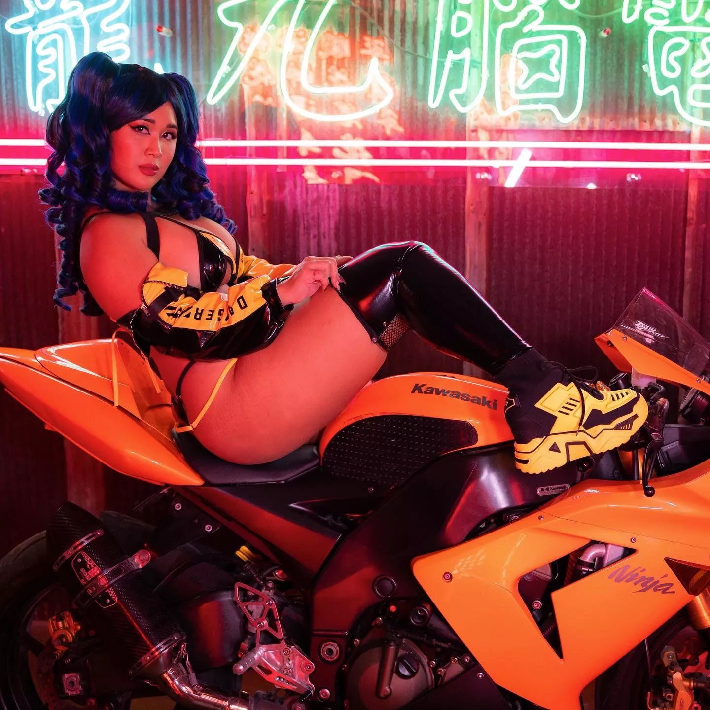 Lets go for a ride, baby.