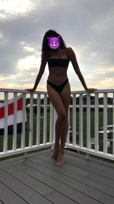 Let’s go swimming💦