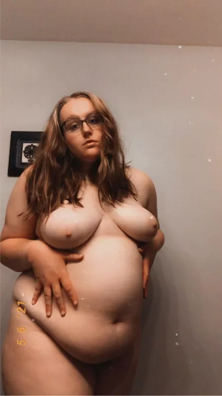 Let’s have an early morning fuck 😘