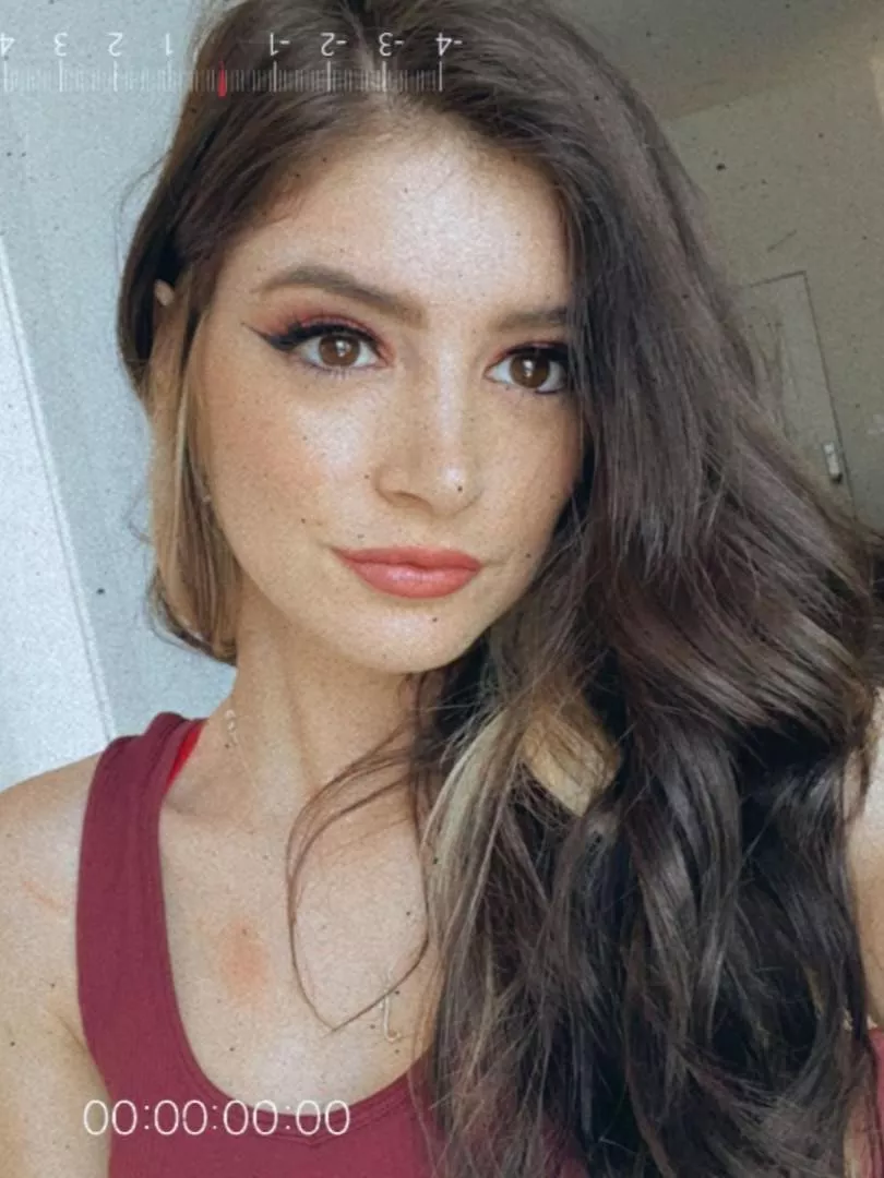 Let's have some fun and jerk to Chrissy Costanza Let's have some fun and jerk to Chrissy Costanza