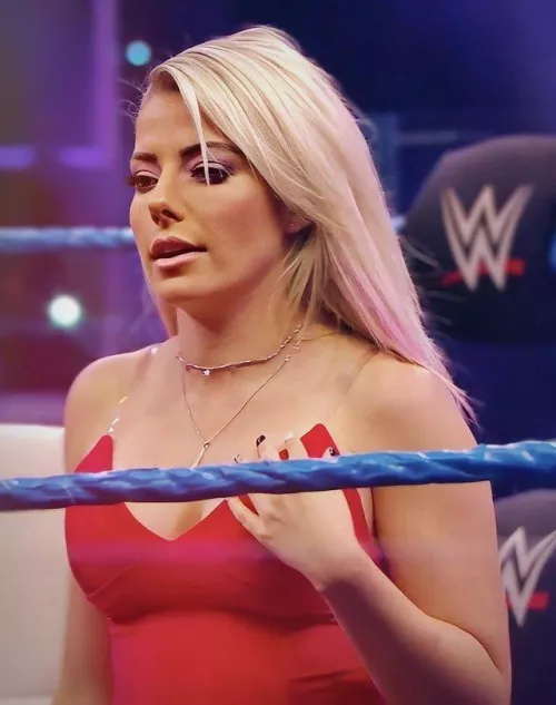 Let's have some fun with WWE's Alexa Bliss and Sasha Banks...