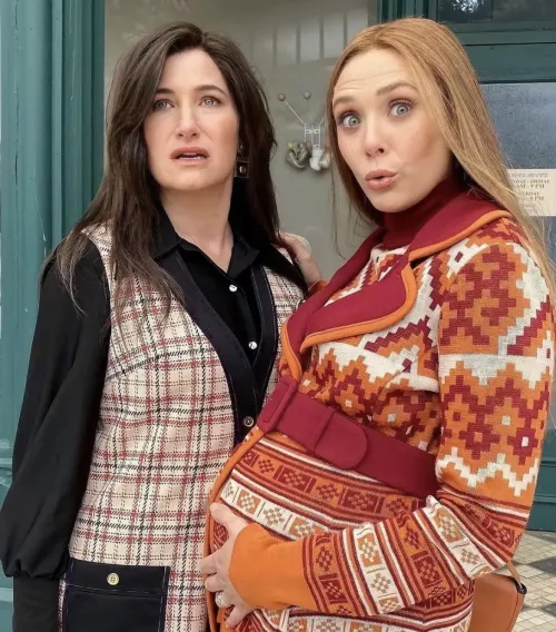 Let’s jerk off for Kathryn Hahn and Elizabeth Olsen