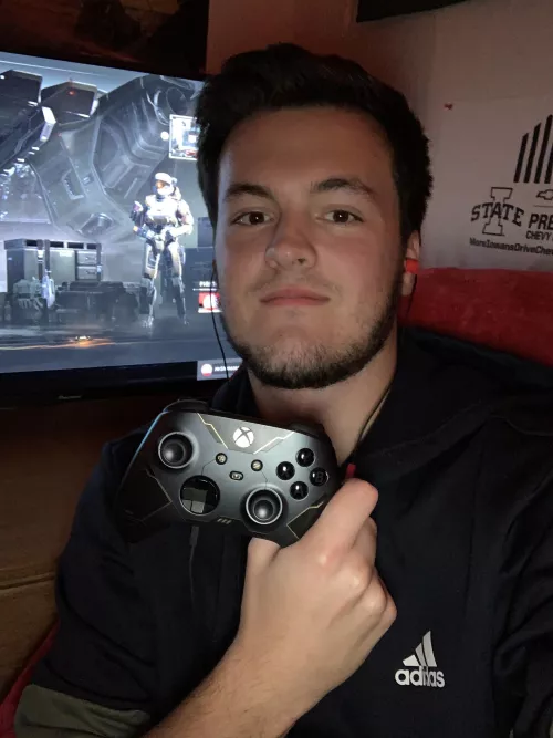 Let’s play halo? 😆