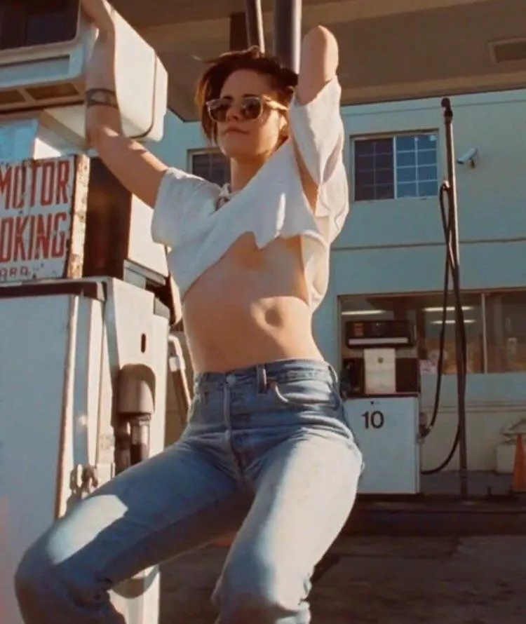 Let’s share Kristen Stewart