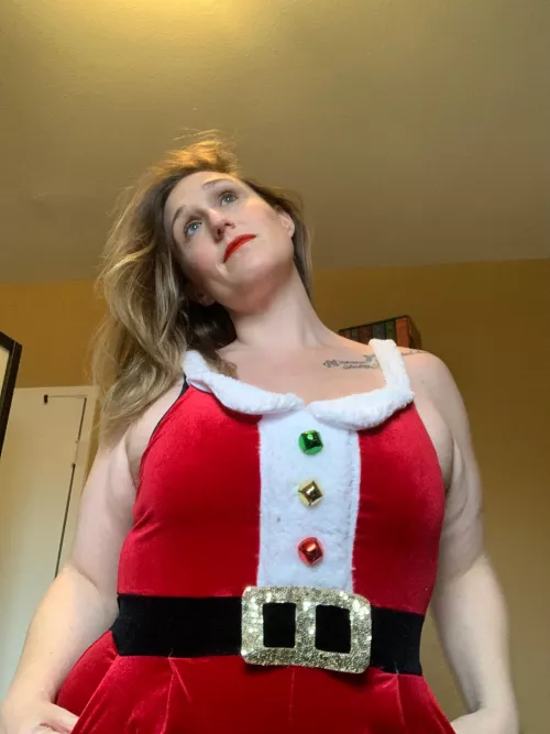 Let’s spend Christmas together 💋❤️ join me