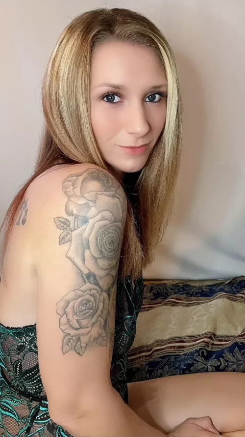 Libra โ๏ธ scales & rose tat. Whatcha think?๐ค