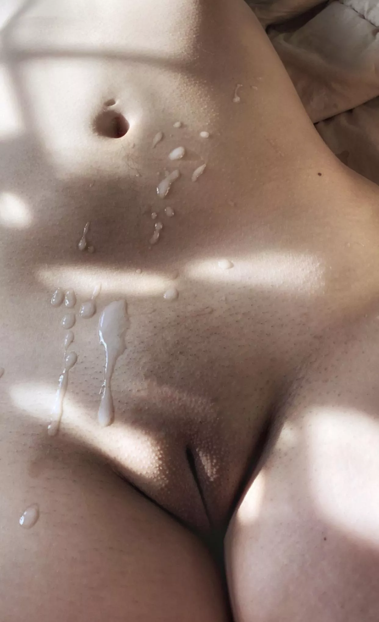 Lick all my cum up and spit it in her mouth