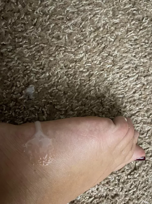 Lick daddy’s cum with me