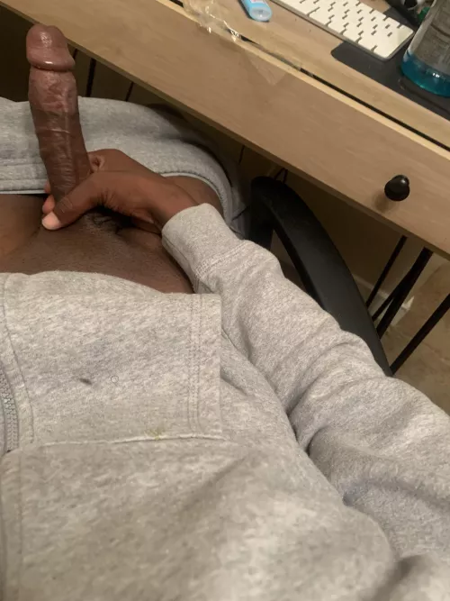 Lick the tip💦💦