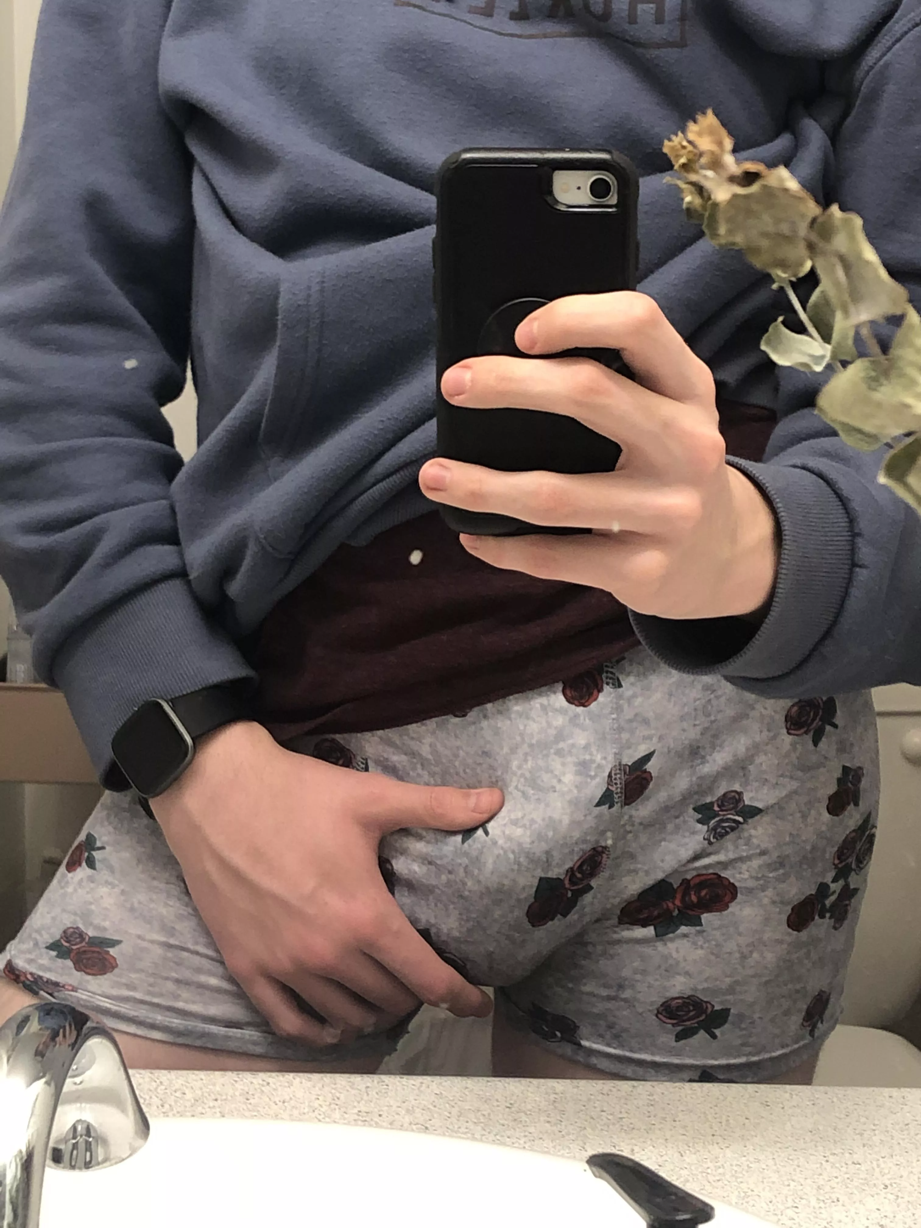 Life is full of roses begging to be sniffed. These might be some of them 😉