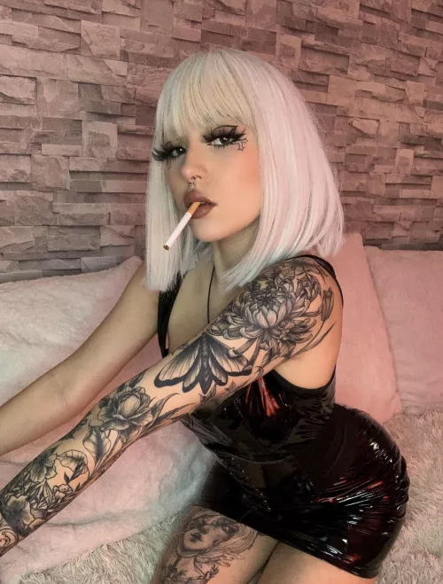 Light it up for me so I can ash in your mouth [domme]