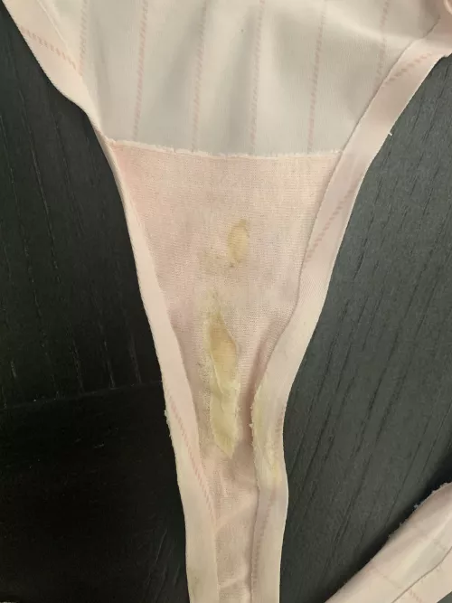 Light pink satin with plenty of cum π¦
