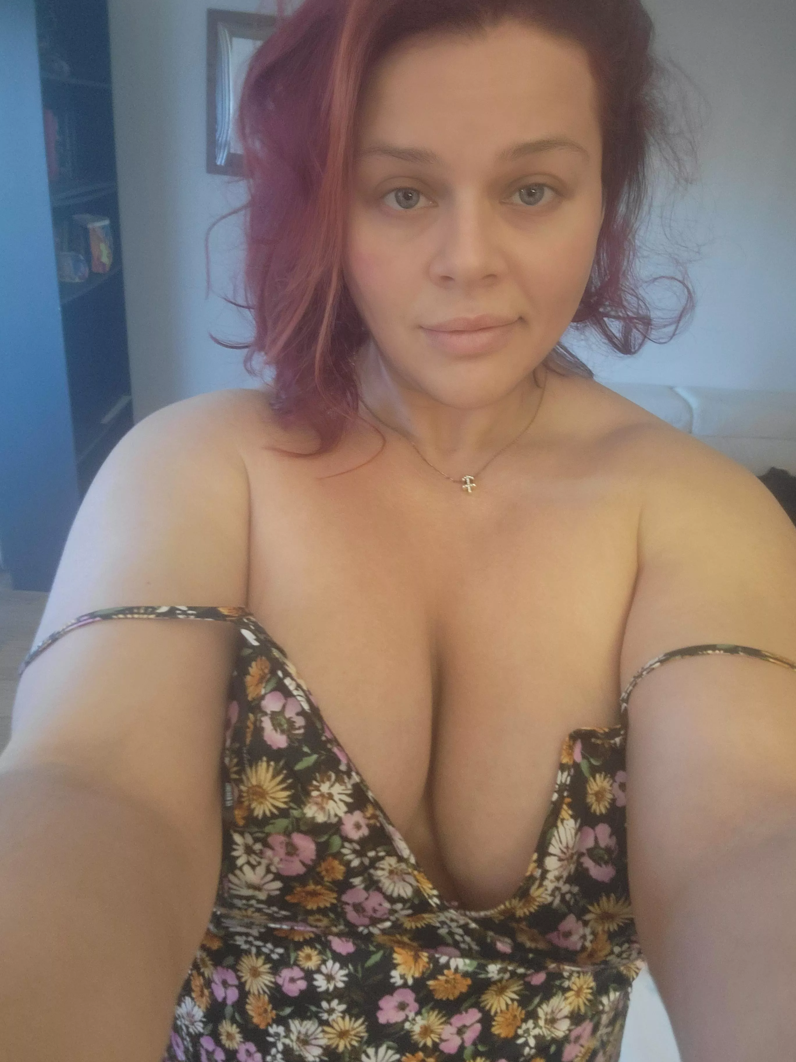 Like my new dress? ;)