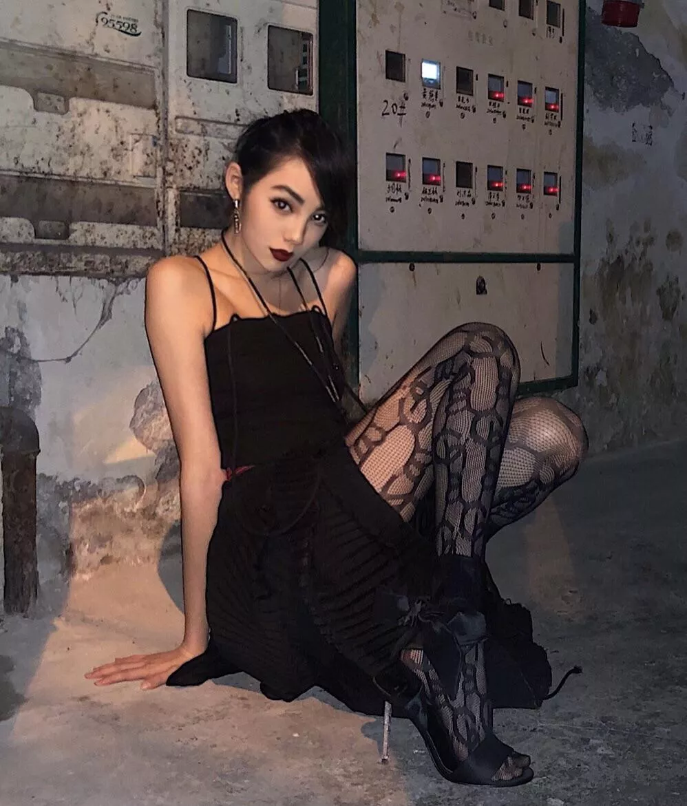 Like my outfit for today?